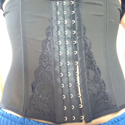 slim corset/DOLLY STYLE/ボディグッズを使ったクチコミ(4枚目)