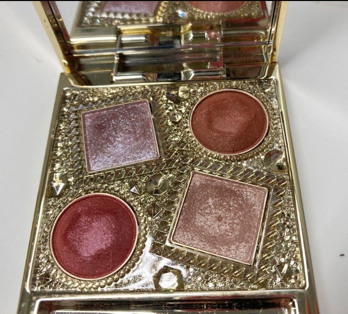 エレガンス ヌーヴェル アイズ/Elégance/アイシャドウパレットを使ったクチコミ(4枚目)