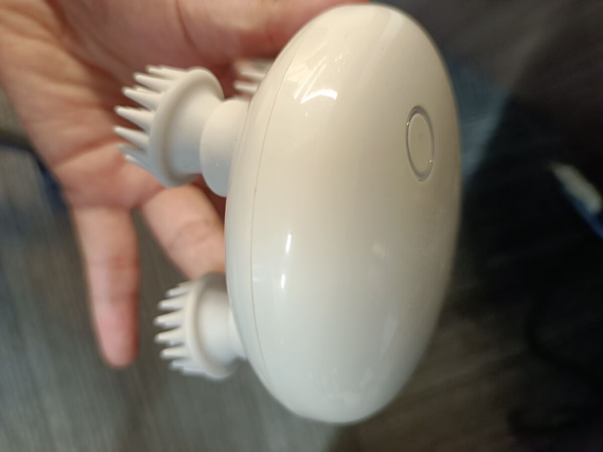 ヘッドスパ 電動頭皮ブラシ/yete/ヘッドマッサージャーを使ったクチコミ（1枚目）