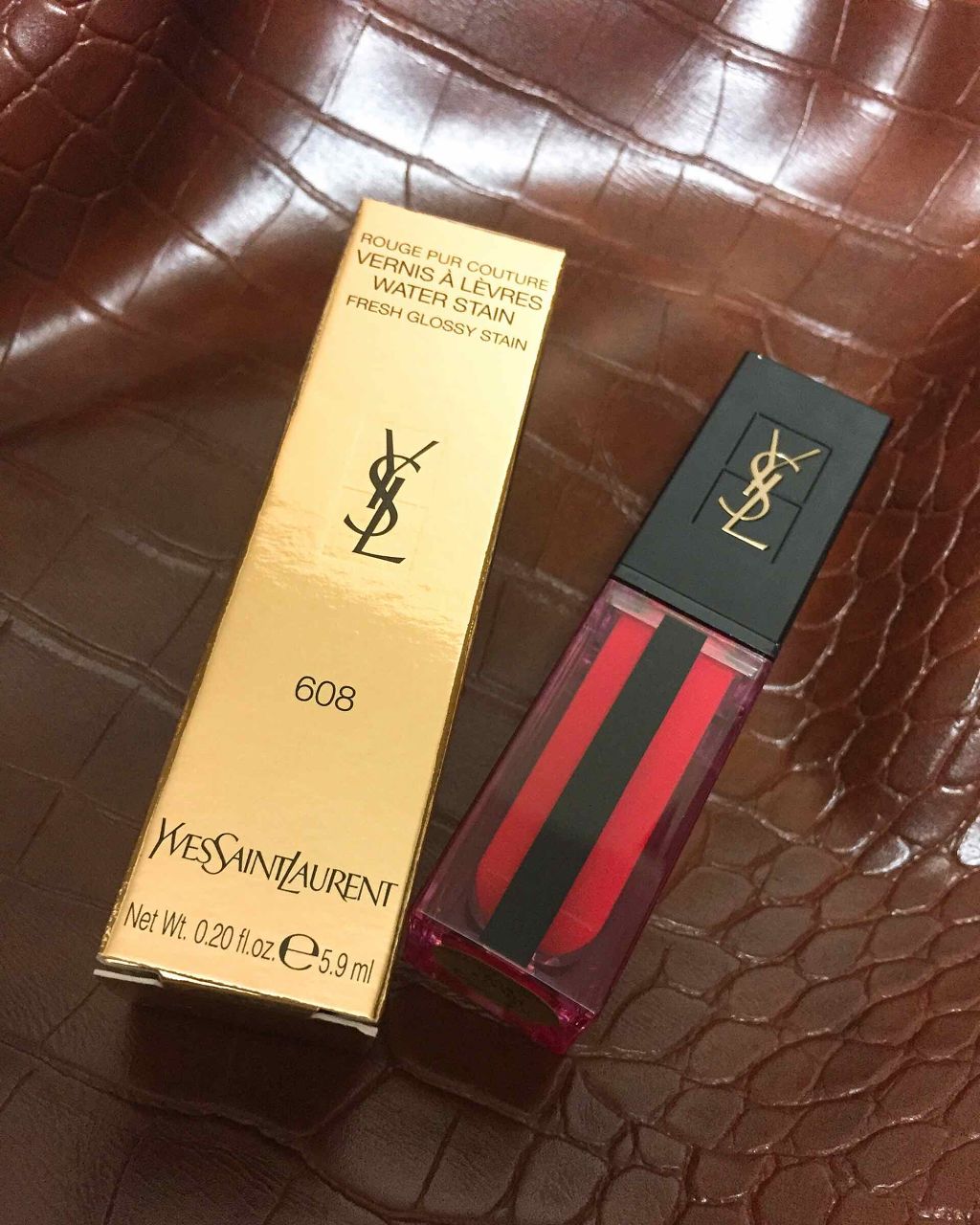 ルージュ ピュールクチュール ヴェルニ ウォーターステイン/YVES SAINT LAURENT BEAUTE/口紅を使ったクチコミ（1枚目）
