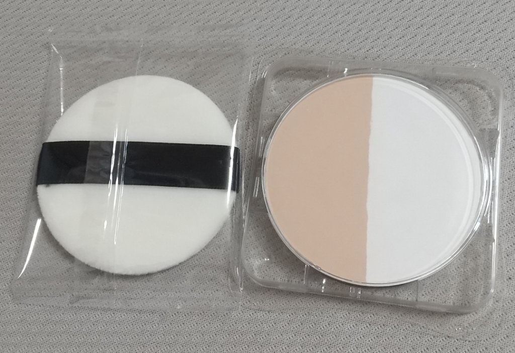 ムーンプレストブライトパウダー 01 ハーフカバームーン/KATE/プレストパウダーを使ったクチコミ（1枚目）