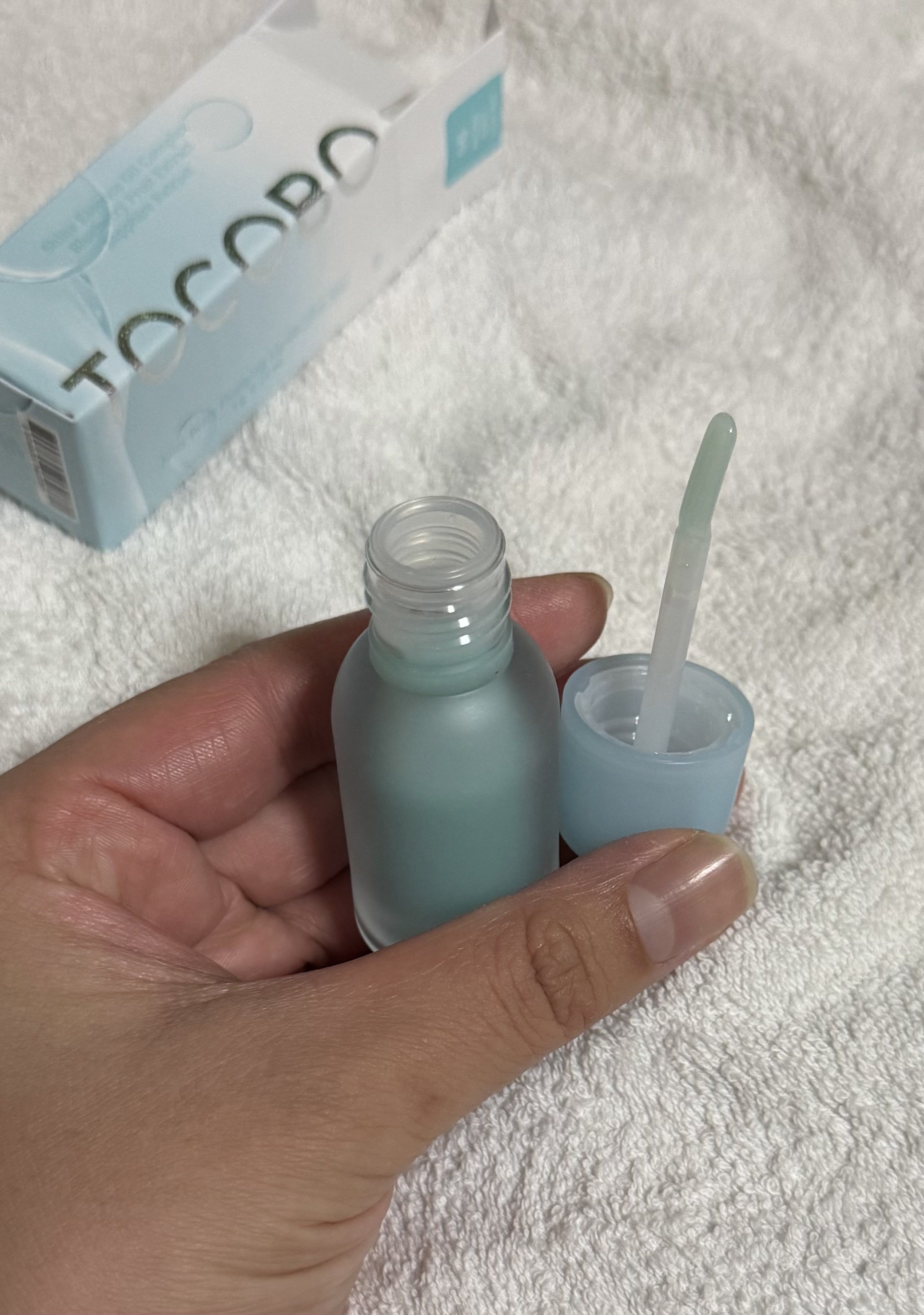 ジューシーベリープランピングリップオイル/TOCOBO/リップグロスを使ったクチコミ（2枚目）