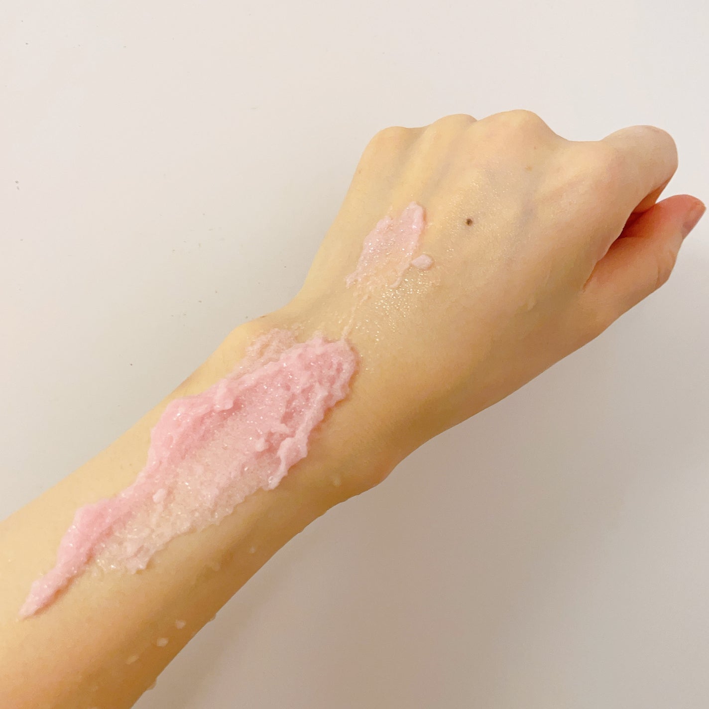 Q+Me スウィート ボム タラソ スクラブ/AGARISM/バスト・ヒップケアを使ったクチコミ(2枚目)