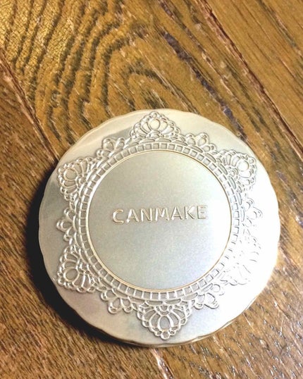 【旧品】マシュマロフィニッシュパウダー/キャンメイク/プレストパウダーを使ったクチコミ(1枚目)