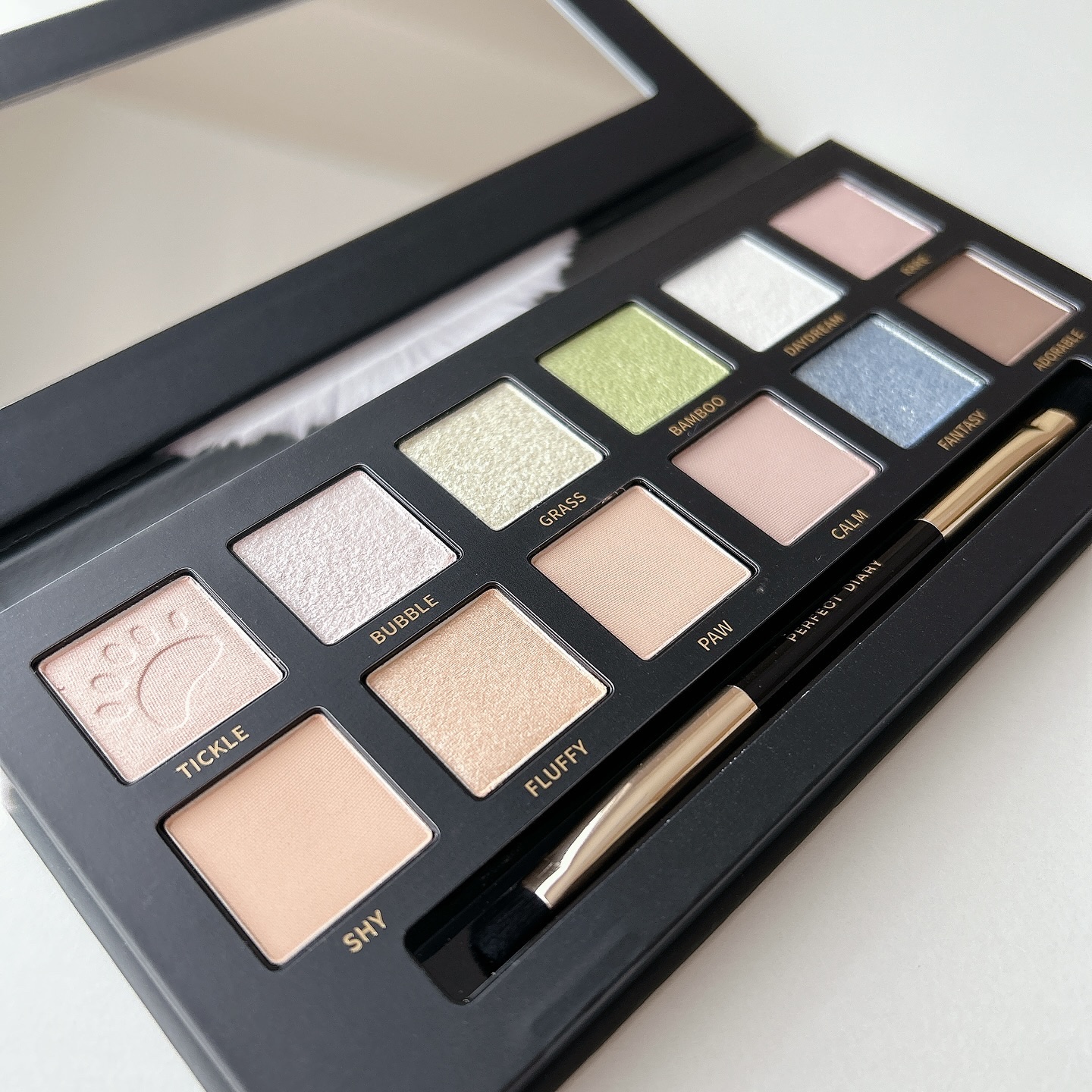 エクスプローラ12色 動物アイシャドウパレット/PERFECT DIARY/アイシャドウパレットを使ったクチコミ（3枚目）