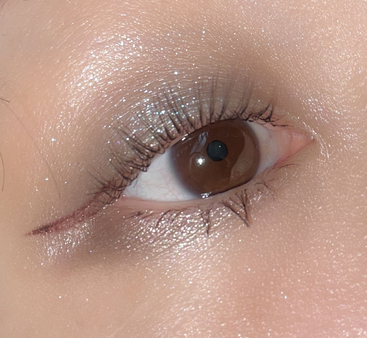 ラズル アイカラー 02 Swag/エレガンス ラズル /単色アイシャドウを使ったクチコミ（2枚目）