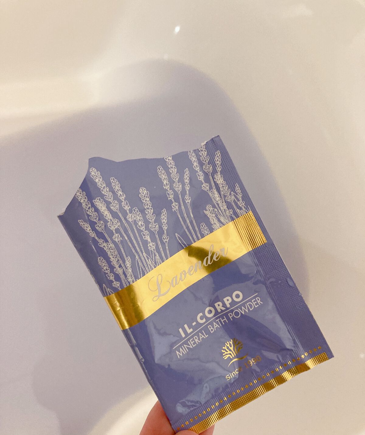 ミネラルバスパウダー グリーティングギフト/イルコルポ/入浴剤セットを使ったクチコミ(3枚目)