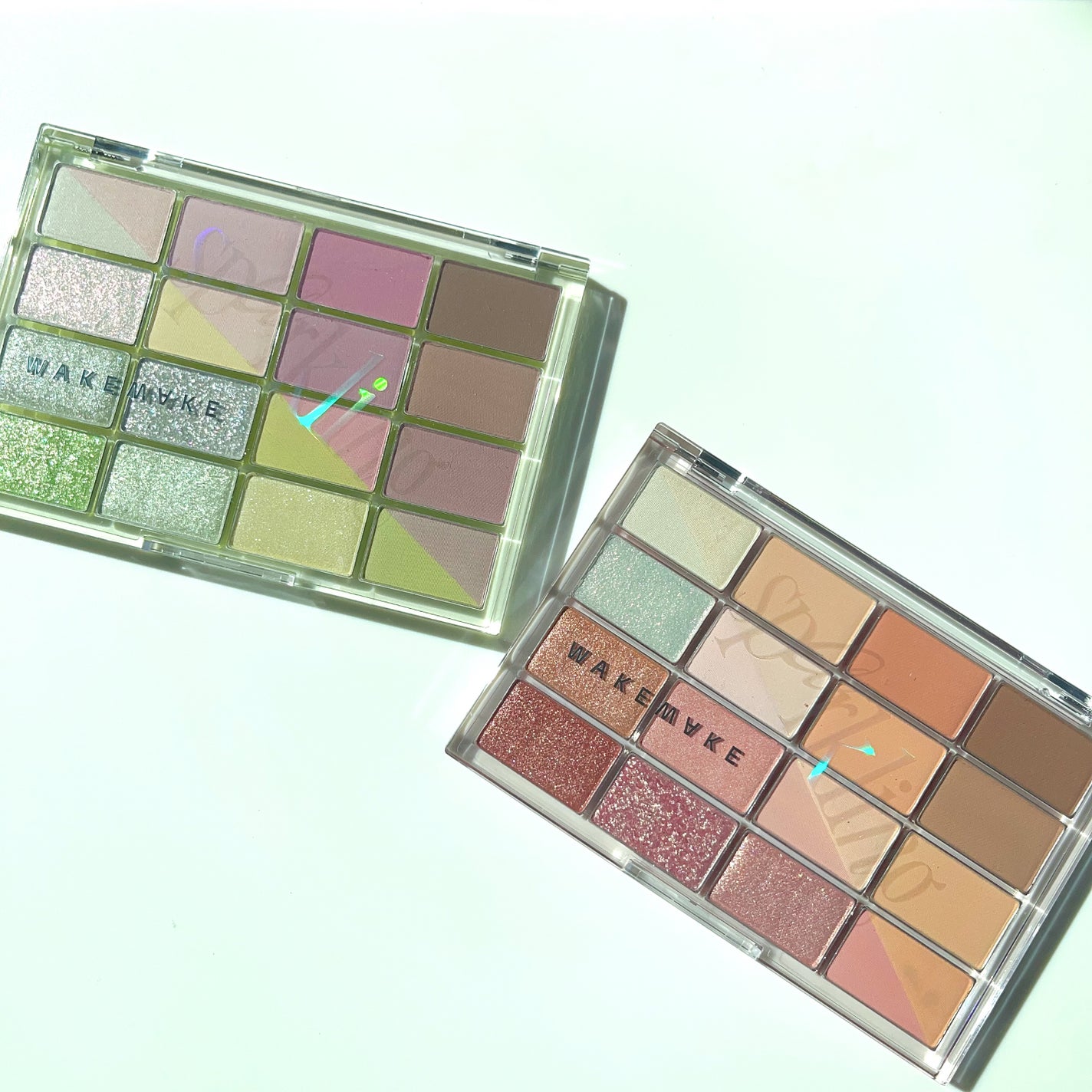 ソフトブラーリングアイパレット/wakemake/アイシャドウパレットを使ったクチコミ(10枚目)