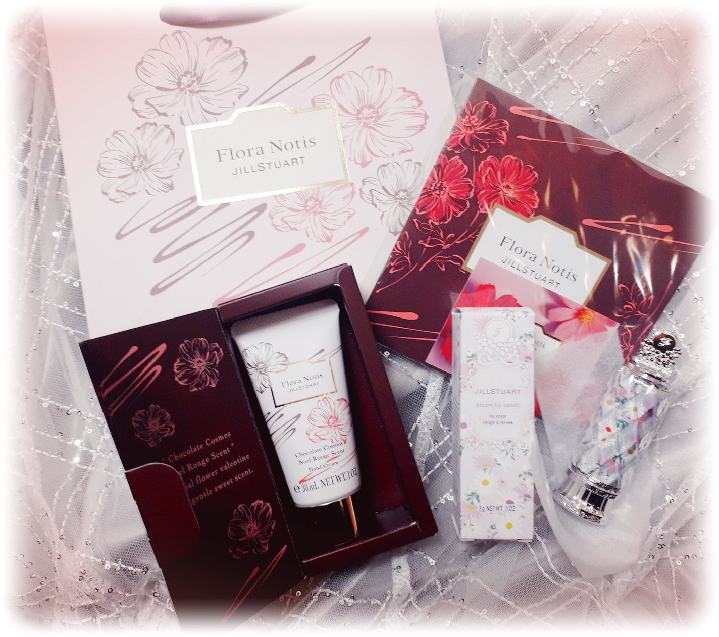 チョコレートコスモス ハンドクリーム/Flora Notis JILL STUART/ハンドクリームを使ったクチコミ(1枚目)