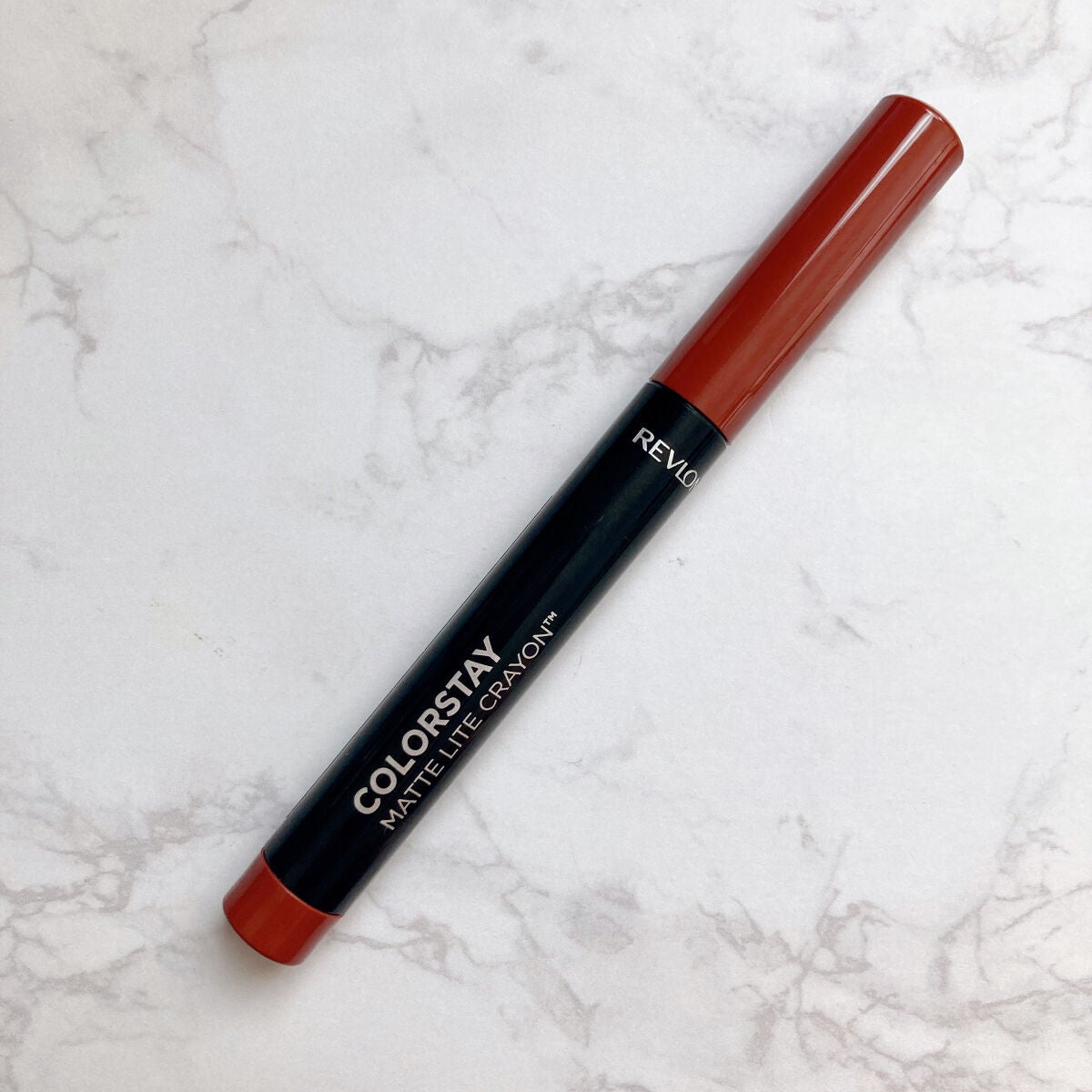 レブロン カラーステイ マット ライト クレヨン/REVLON/口紅を使ったクチコミ(1枚目)