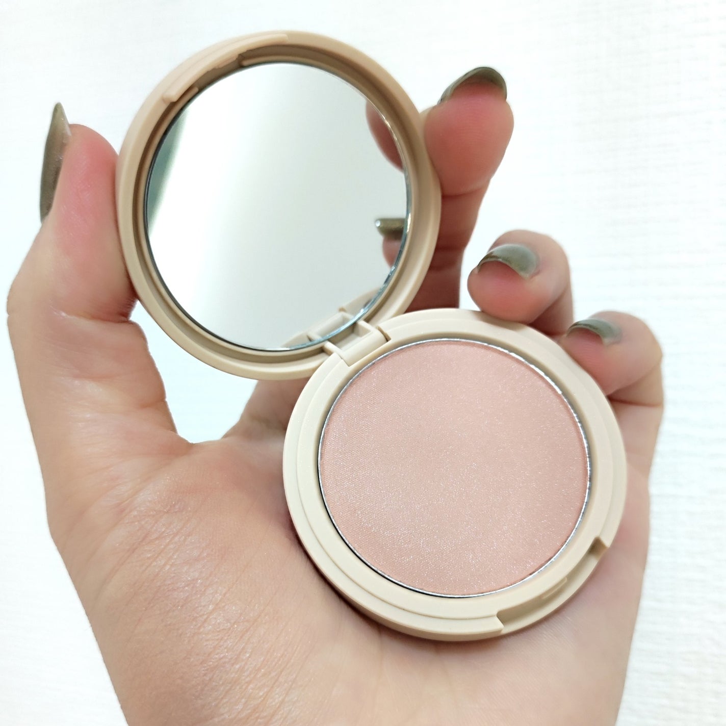 ブロッサムブラッシュ /CILY/パウダーチークを使ったクチコミ(2枚目)