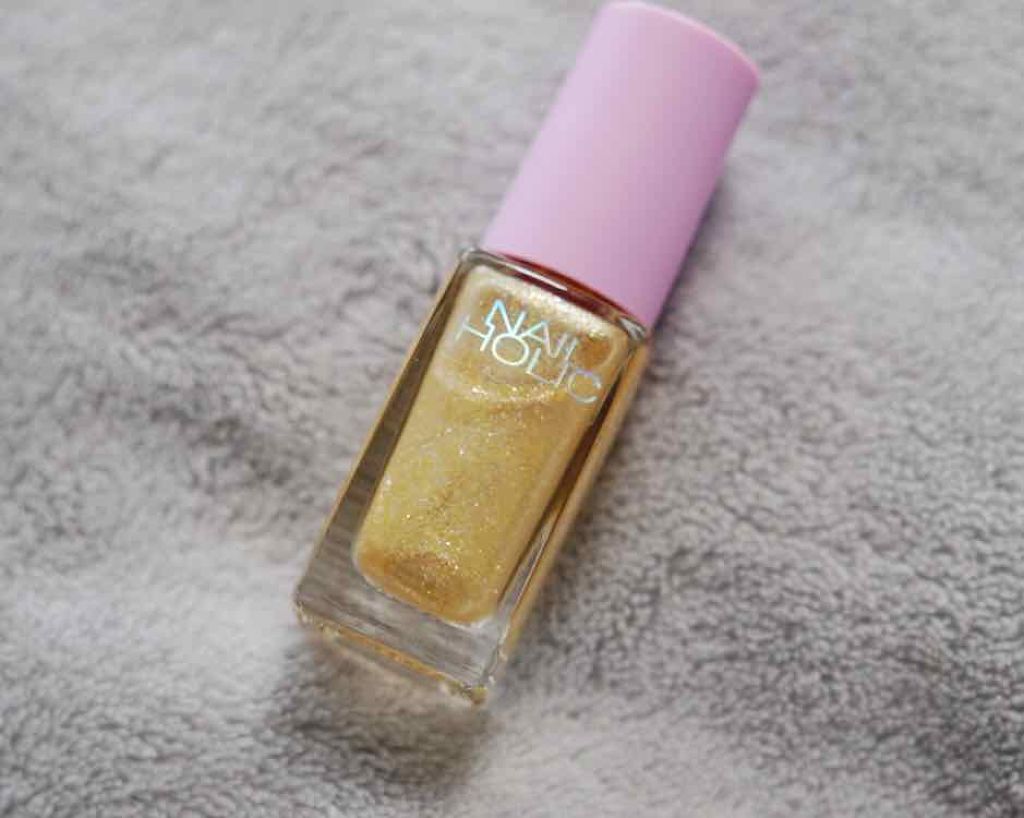 ネイルホリック リミテッドカラー Twingle Unicorn/ネイルホリック/マニキュアを使ったクチコミ(1枚目)