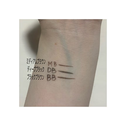 「密着アイライナー」ショート筆リキッド/デジャヴュ/リキッドアイライナーを使ったクチコミ(2枚目)