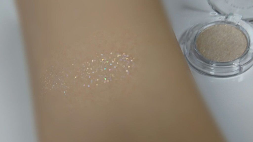 マルチグリッターカラー/ENBAN TOKYO/単色アイシャドウを使ったクチコミ（3枚目）