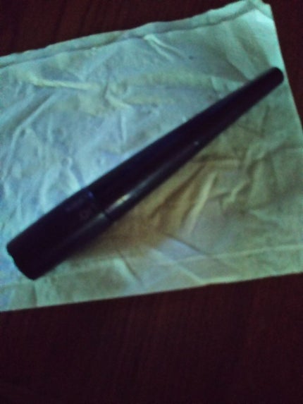 オルビス リキッドアイライナー(旧)のクチコミ「わかりずらいですが、オルビスのリキッドアイライナーです。
開けて見ると細い筆になっております.....」(1枚目)