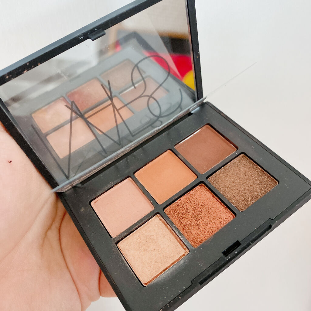 ヴォワヤジュールアイシャドウパレット/NARS/アイシャドウパレットを使ったクチコミ（1枚目）