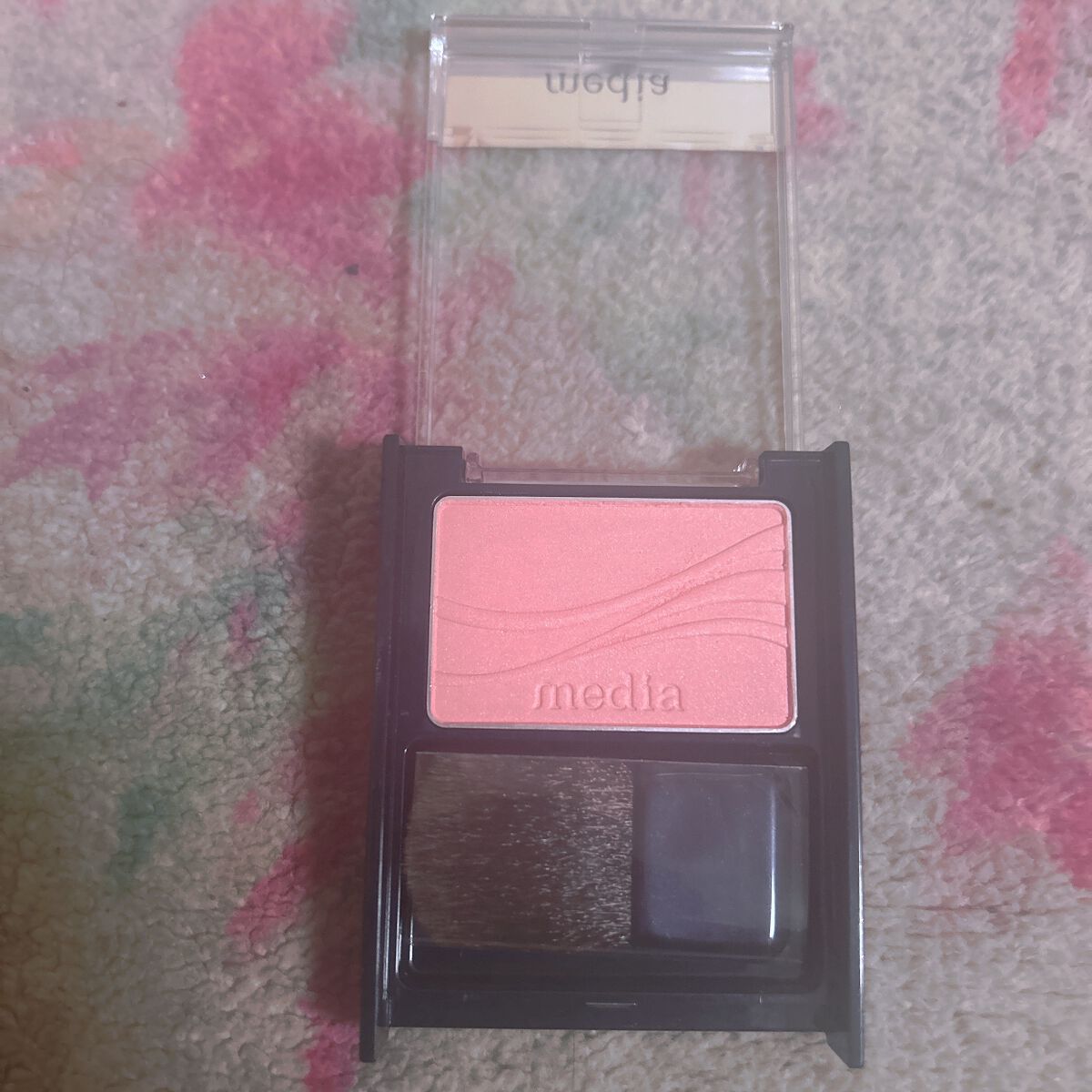 ブライトアップチークN/media/パウダーチークを使ったクチコミ(2枚目)