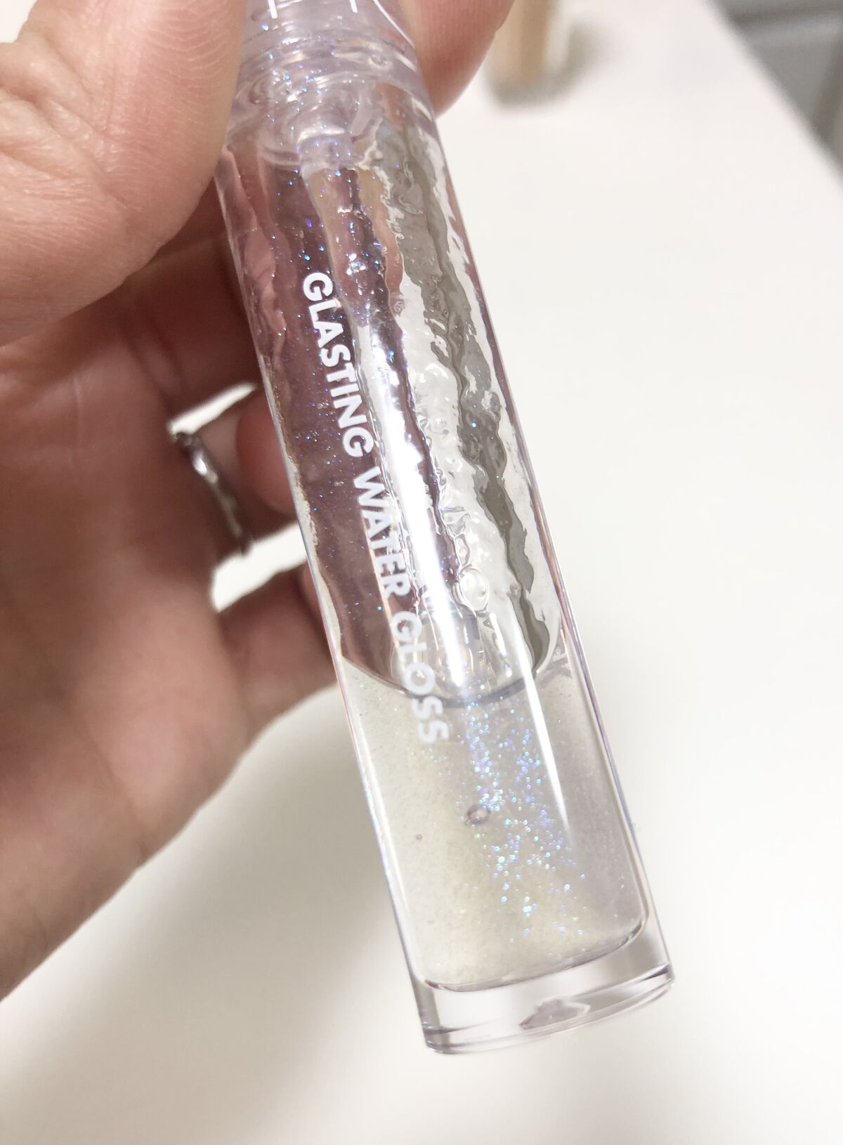 グラスティングウォーターグロス/rom&nd/リップグロスを使ったクチコミ（3枚目）