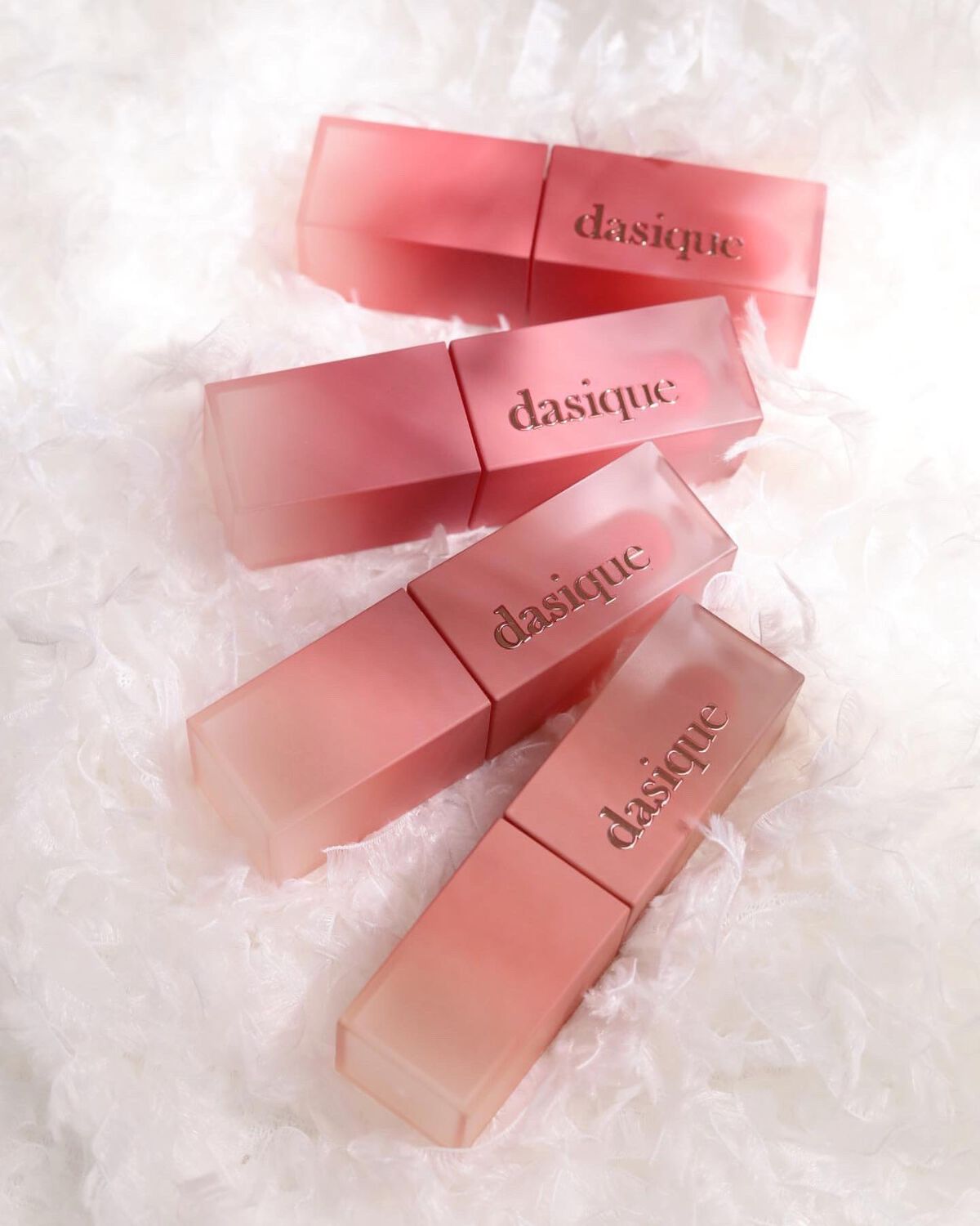 haruka on LIPS 「,人気のデイジーク🍑から大注目のリップがデビュー💐 クリー..」(4枚目)