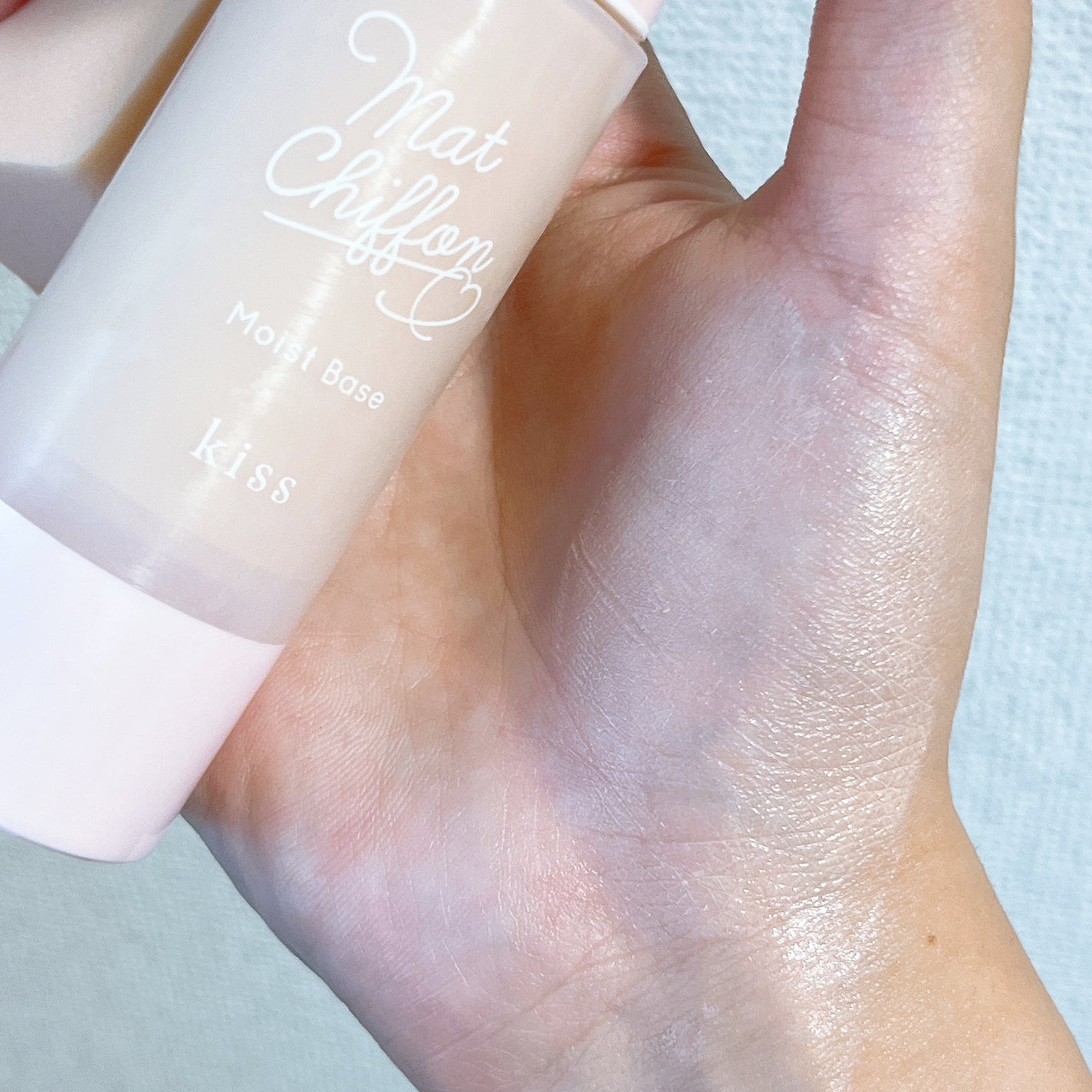 うぇるかま on LIPS 「___この透け感伝わる??塗り重ねても厚塗り感が出ないこんなU..」(1枚目)