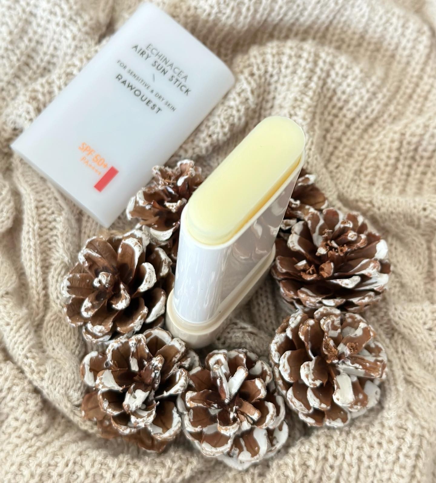 エネキシア　エアリーサンスティック/RAWQUEST/日焼け止めスティックを使ったクチコミ（2枚目）