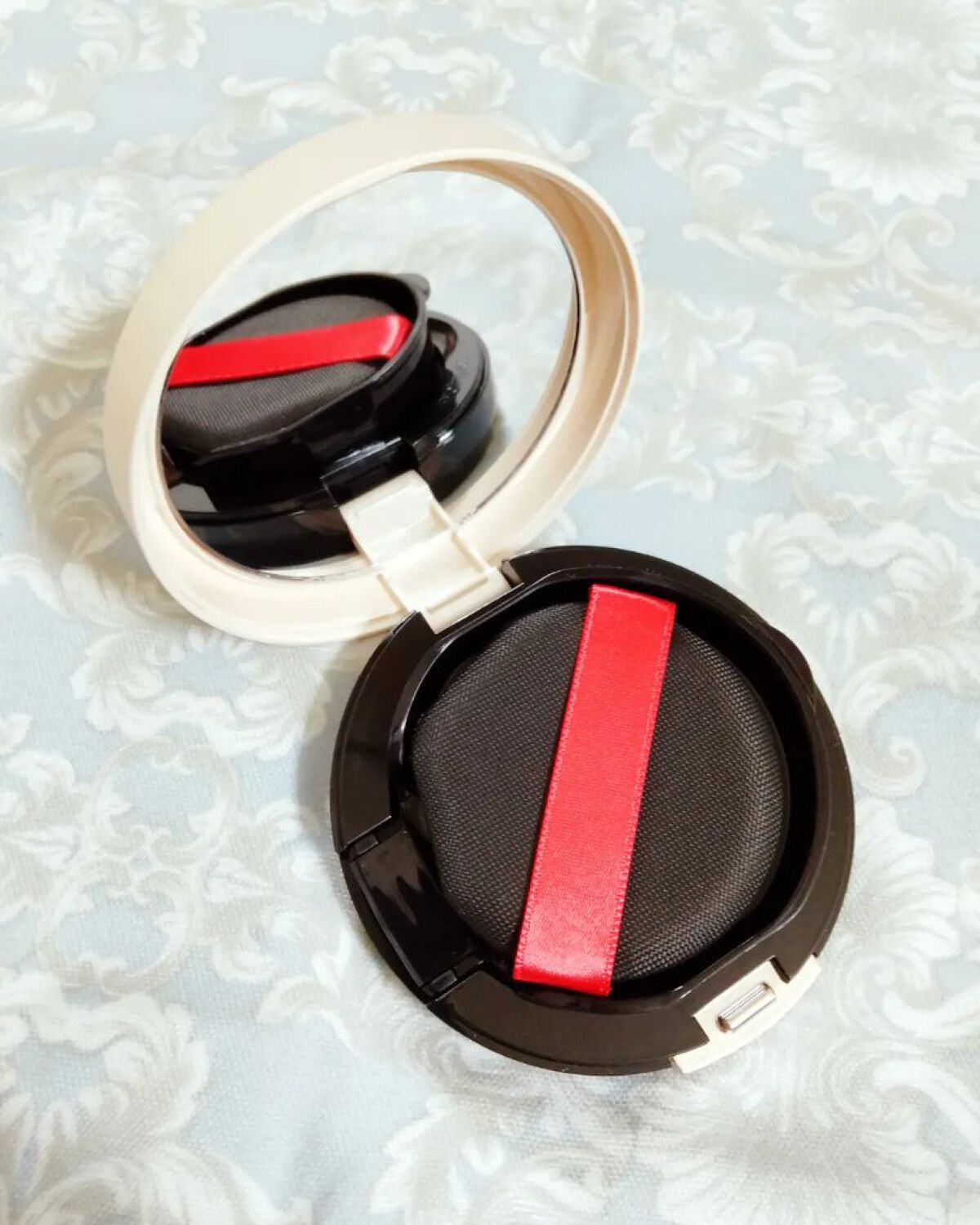 ドラマティックジェリーコンパクト/マキアージュ/クッションファンデーションを使ったクチコミ（2枚目）