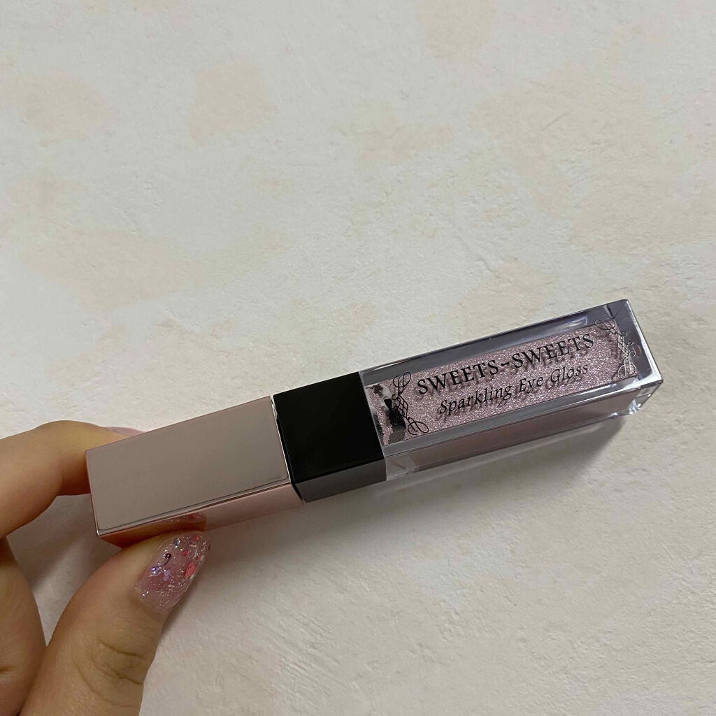 スパークリングアイグロス/スウィーツ スウィーツ/リキッドアイシャドウを使ったクチコミ(1枚目)