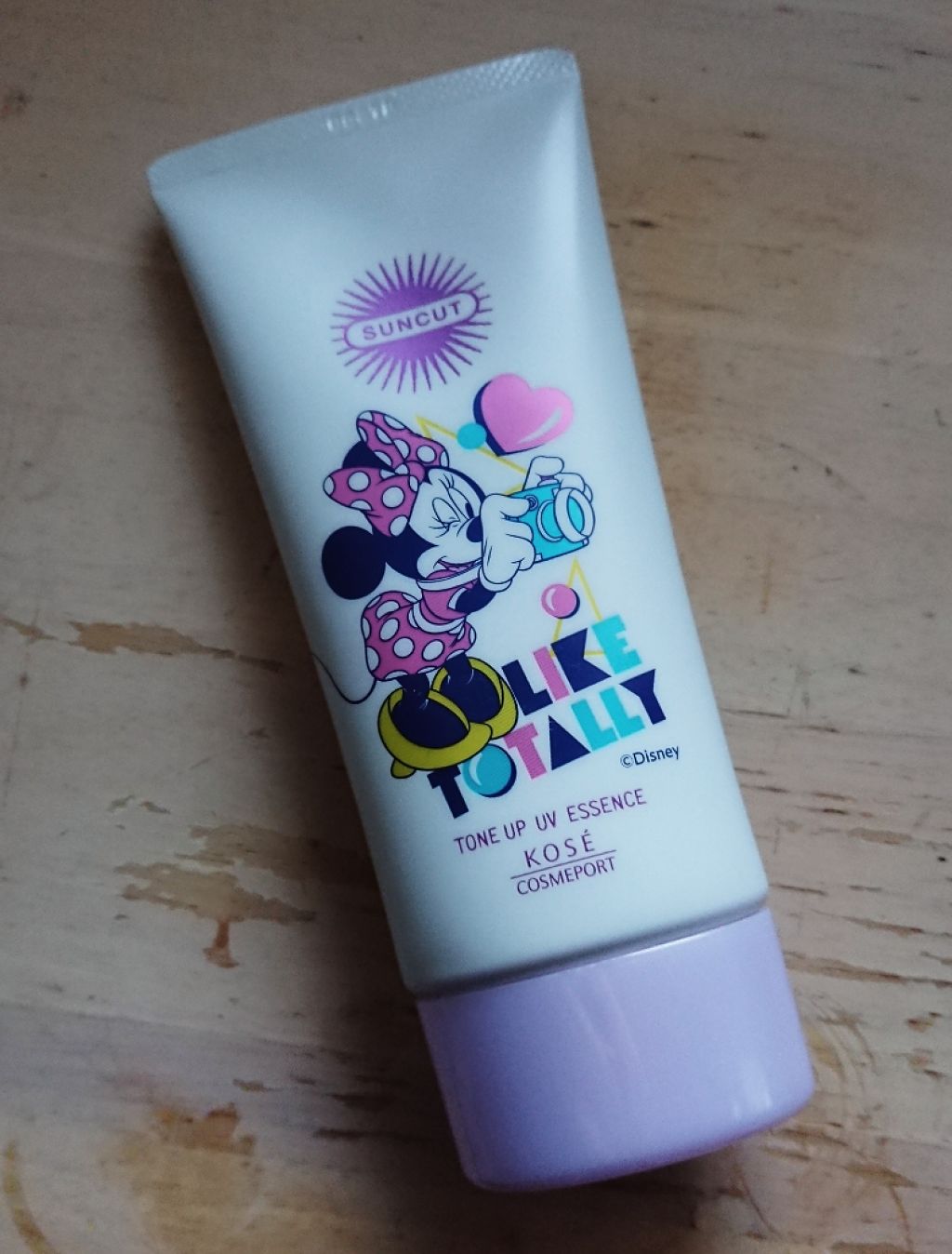 トーンアップUV エッセンス/サンカット®/日焼け止めローションを使ったクチコミ(1枚目)