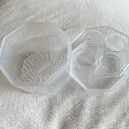 メイクブラシクリーナー/DAISO/その他化粧小物を使ったクチコミ(2枚目)