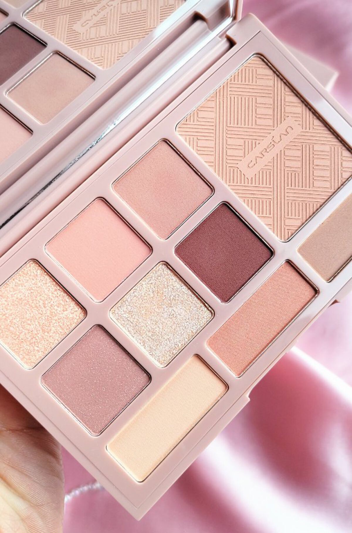 シルキートゥインクルアイシャドウパレット/CARSLAN/アイシャドウパレットを使ったクチコミ（2枚目）