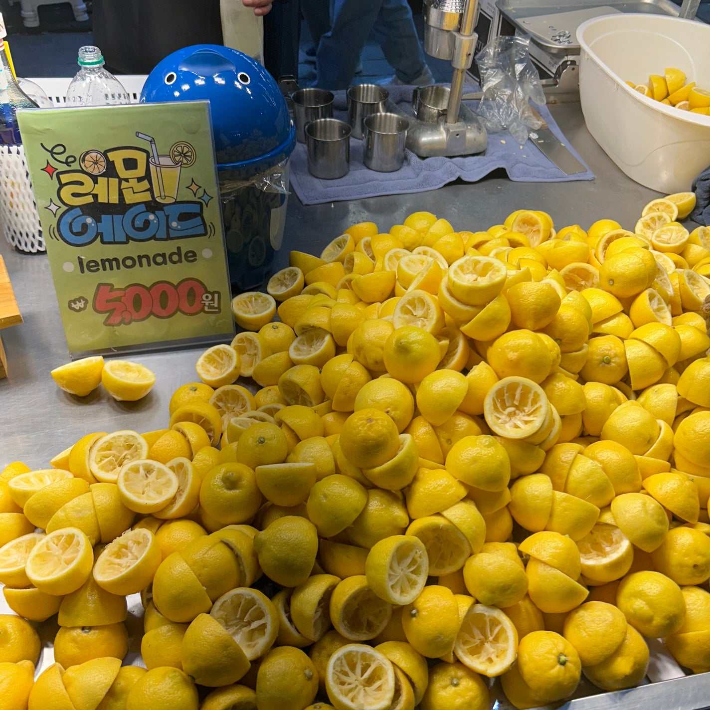 moðãã©ãã on LIPS ãéåœå±å°ã§çµ¶å¯Ÿé£²ãã§ïŒã¬ã¢ããŒãðððã¬ã¢ã³ã«å«ãŸãããã¿ãã³..ãïŒ1æç®ïŒ