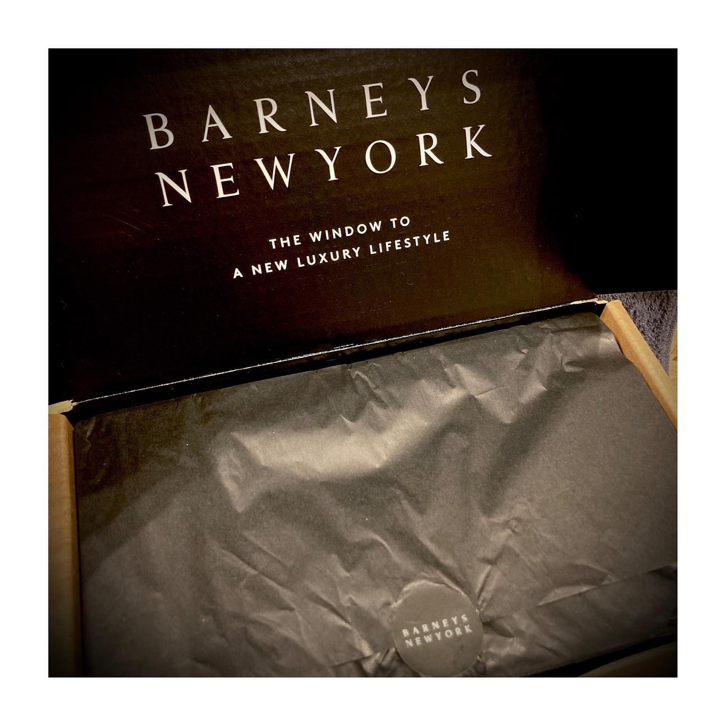 Sentiage™ Hand Cream Mistery For Everyday/BARNEYS NEW YORK BEAUTY/ハンドクリームを使ったクチコミ(2枚目)