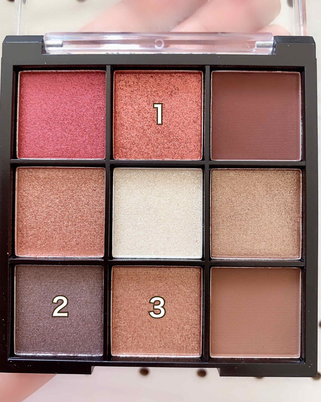 UR GLAM BLOOMING EYE COLOR PALETTE/U R GLAM/アイシャドウパレットを使ったクチコミ(3枚目)
