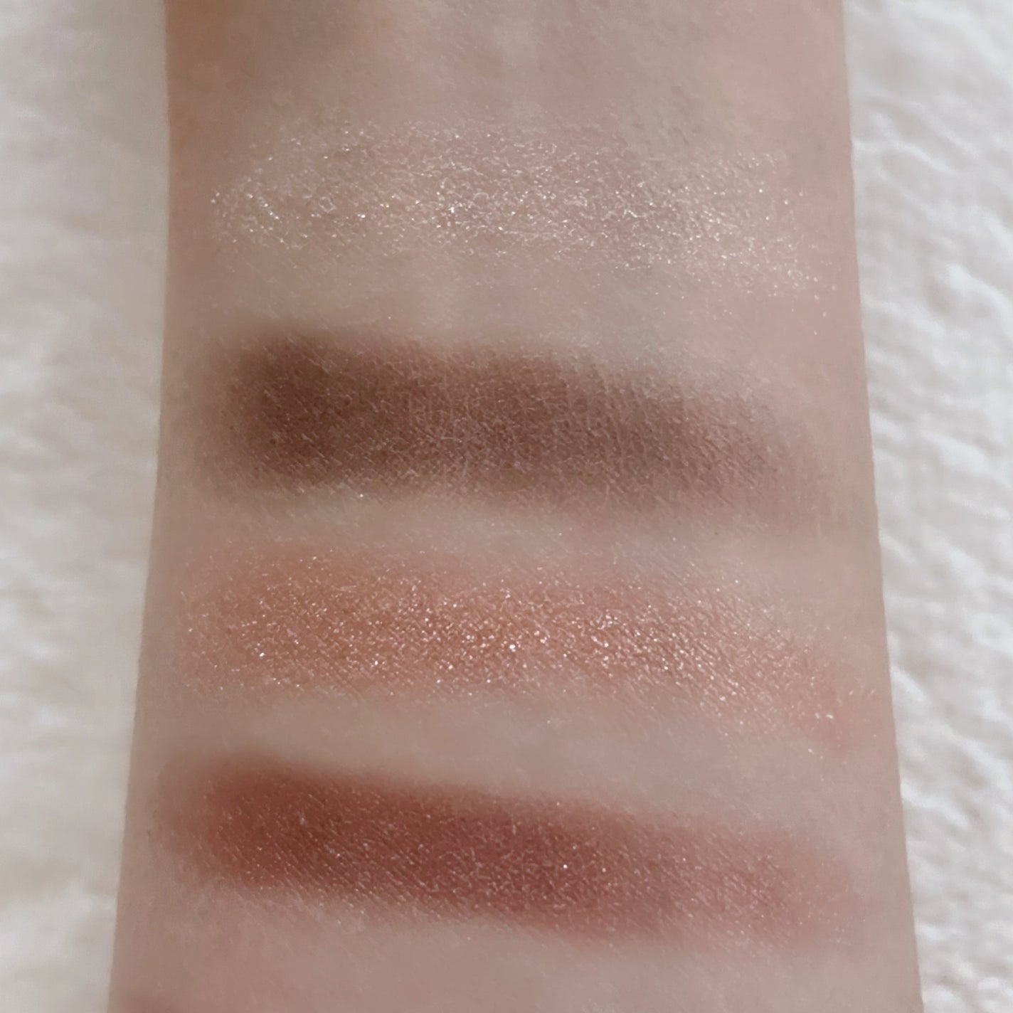 ミネラルクラッシィシャドー/エトヴォス/アイシャドウパレットを使ったクチコミ(2枚目)