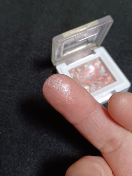 グリッタープリズム シャドウ マーブル/MISSHA/単色アイシャドウを使ったクチコミ(2枚目)