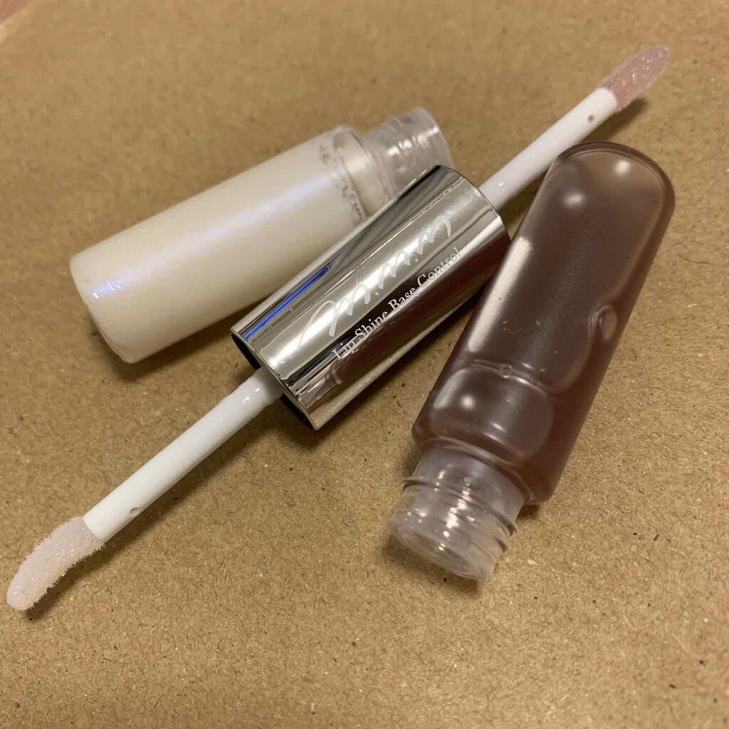 リップシャインベースコントロール 01/m.m.m/リップグロスを使ったクチコミ（2枚目）