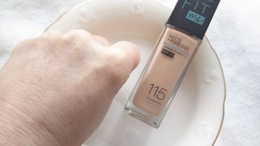 フィットミー リキッドファンデーション R/MAYBELLINE NEW YORK/リキッドファンデーションを使ったクチコミ（2枚目）