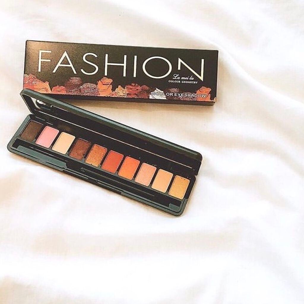 闇の練り香水 on LIPS 「…これ知ってます?【lameila】の「FASHIONColo..」(1枚目)