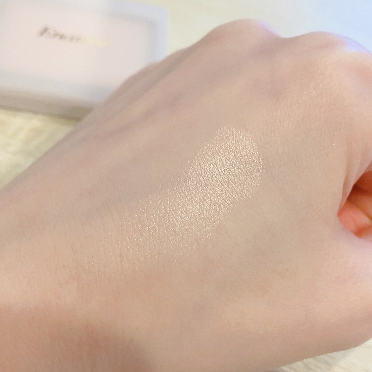 Enamor ジュエリーグロウハイライター/Enamor/パウダーハイライトを使ったクチコミ（3枚目）