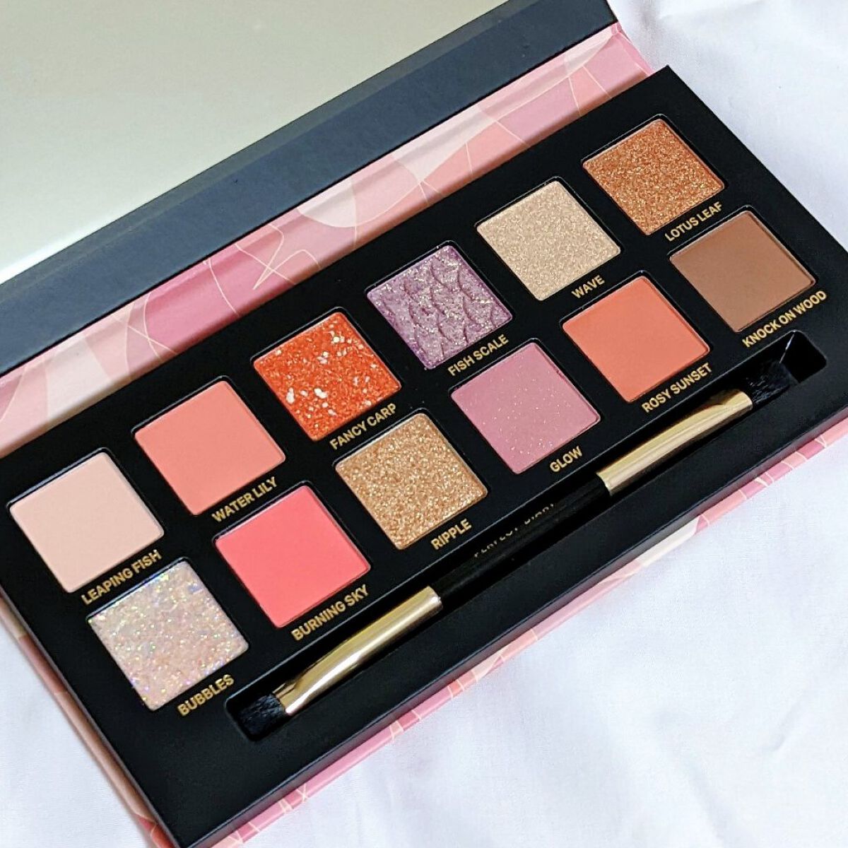 エクスプローラ12色 動物アイシャドウパレット/PERFECT DIARY/アイシャドウパレットを使ったクチコミ（2枚目）