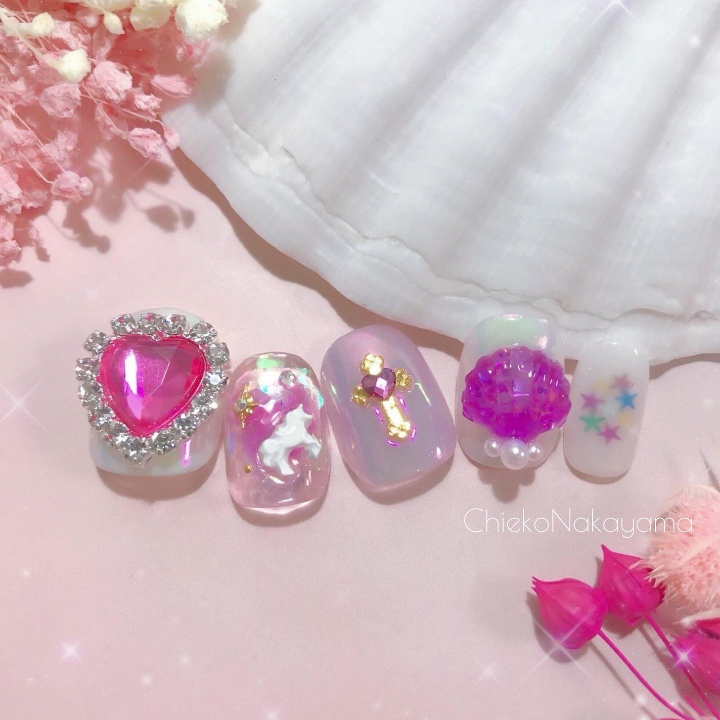 なかやまちえこ on LIPS 「dreamykawaii♡⠀⠀1日1ネイル制作365日チャレン..」(1枚目)