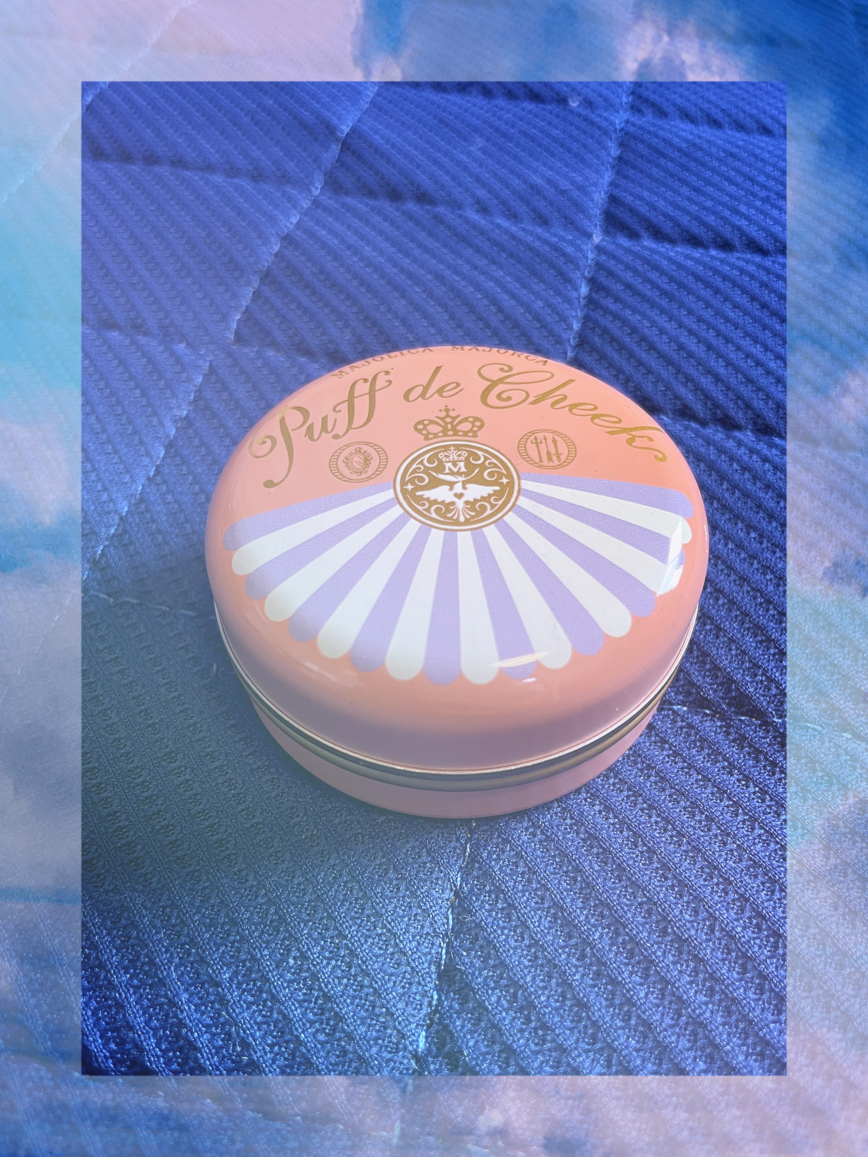 パフ・デ・チーク RD414 チェリーマカロン/MAJOLICA MAJORCA/パウダーチークを使ったクチコミ（1枚目）