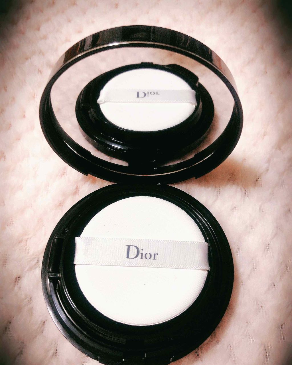 【旧】ディオールスキン フォーエヴァー クッション 0N ニュートラル　 ディオールマニア  ゴールド エディション（限定品）/Dior/クッションファンデーションを使ったクチコミ（2枚目）
