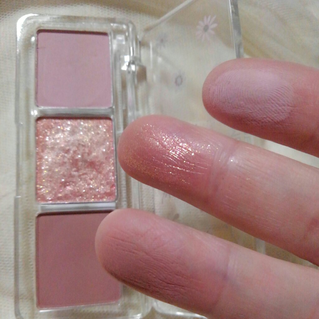 イージーハイライト クリームベージュ/CandyDoll/パウダーハイライトを使ったクチコミ（2枚目）