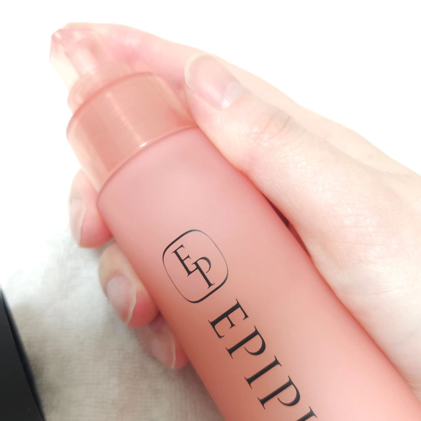 洗い流さないトリートメント　DIGNITY PINK/EPIPHA/アウトバストリートメントを使ったクチコミ（3枚目）