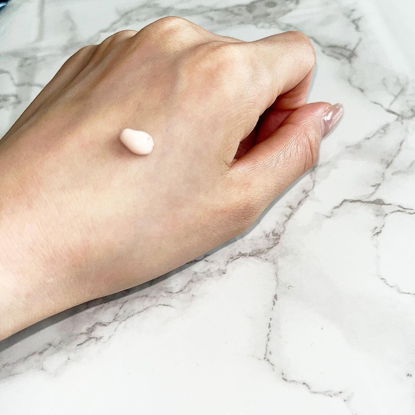 ブラックスネイルグルタチオントーンアップサン/Dr.G/日焼け止めクリームを使ったクチコミ(3枚目)