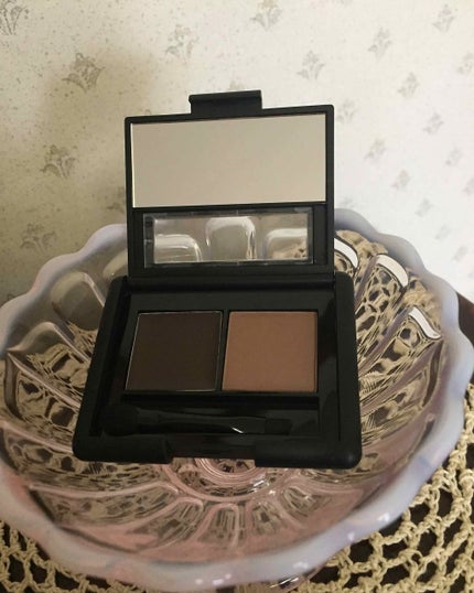e.l.f. Cosmetics アイブロウキットのクチコミ「e.l.f. gel & powder eyebrow kit medium
ジェルアンド.....」(2枚目)