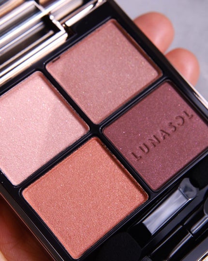 アイカラーレーション/LUNASOL/アイシャドウパレットを使ったクチコミ(2枚目)