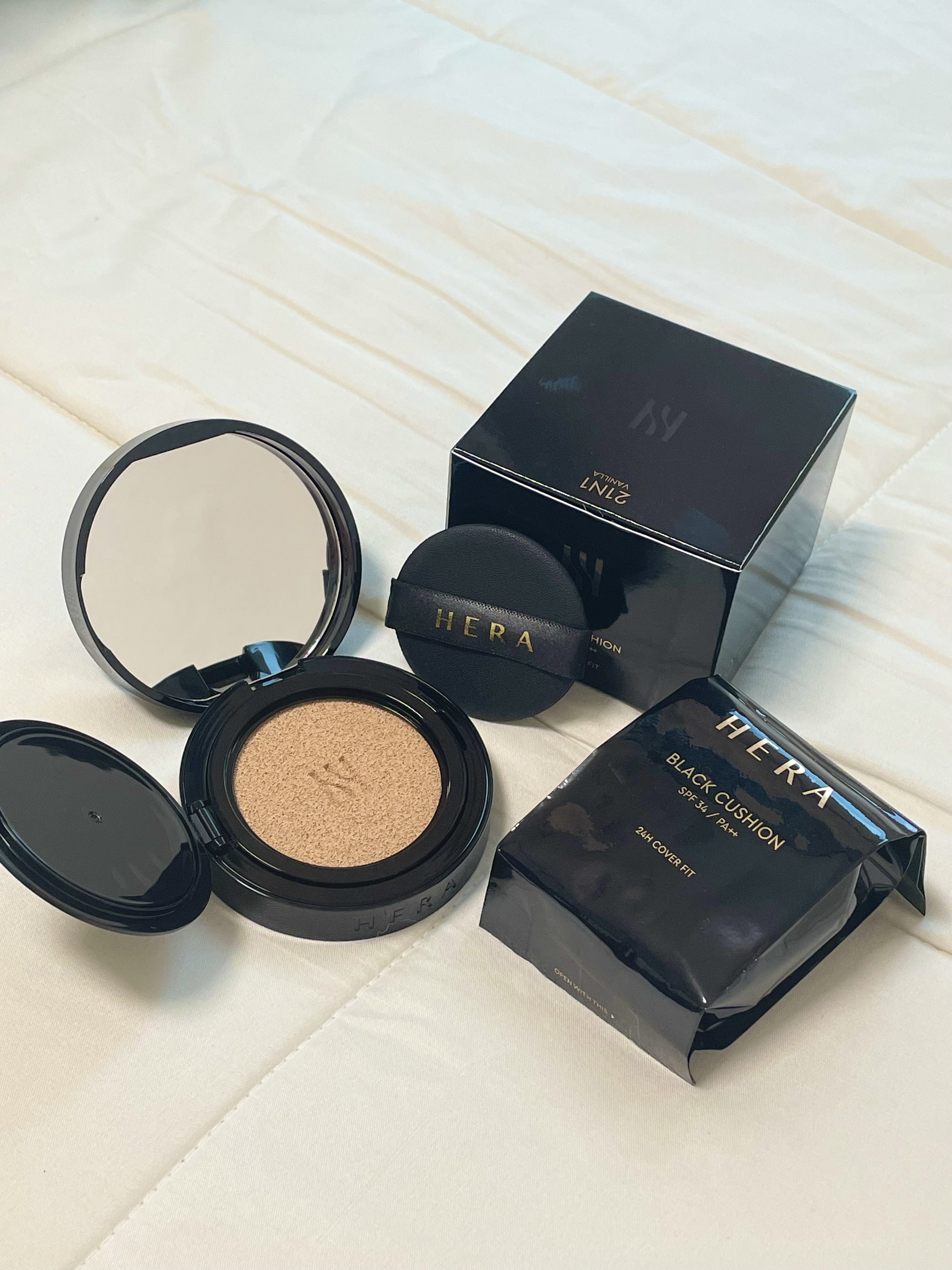 ブラック クッション/HERA/クッションファンデーションを使ったクチコミ（3枚目）