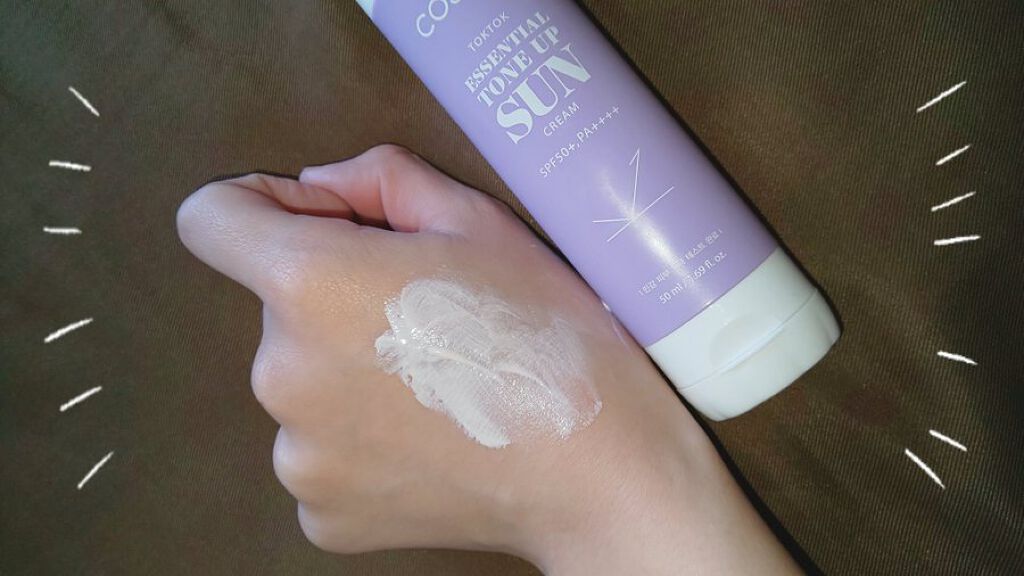 エッセンシャルトーンアップ日焼け止め/COSTOK/日焼け止めクリームを使ったクチコミ（2枚目）